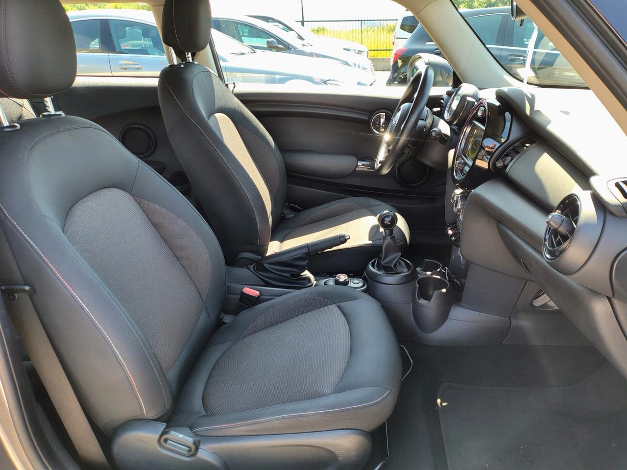 Mini Mini 1.2 One 75 CV