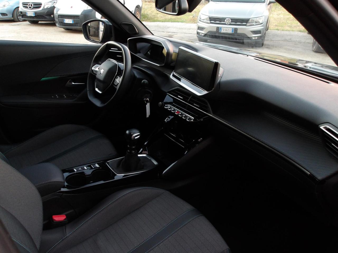 Peugeot 2008 1.2 puretech Allure Pack 130cv