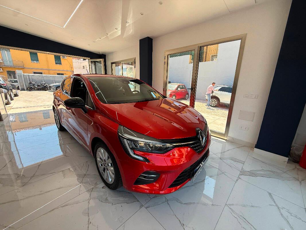 Renault Clio RENAULT CLIO 1.6 E-Tech hybrid Intens 140cv auto FINANZIABILE