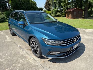 Volkswagen Passat Variant 2.0 TDI SCR 200 CV 4MOTION DSG Executive