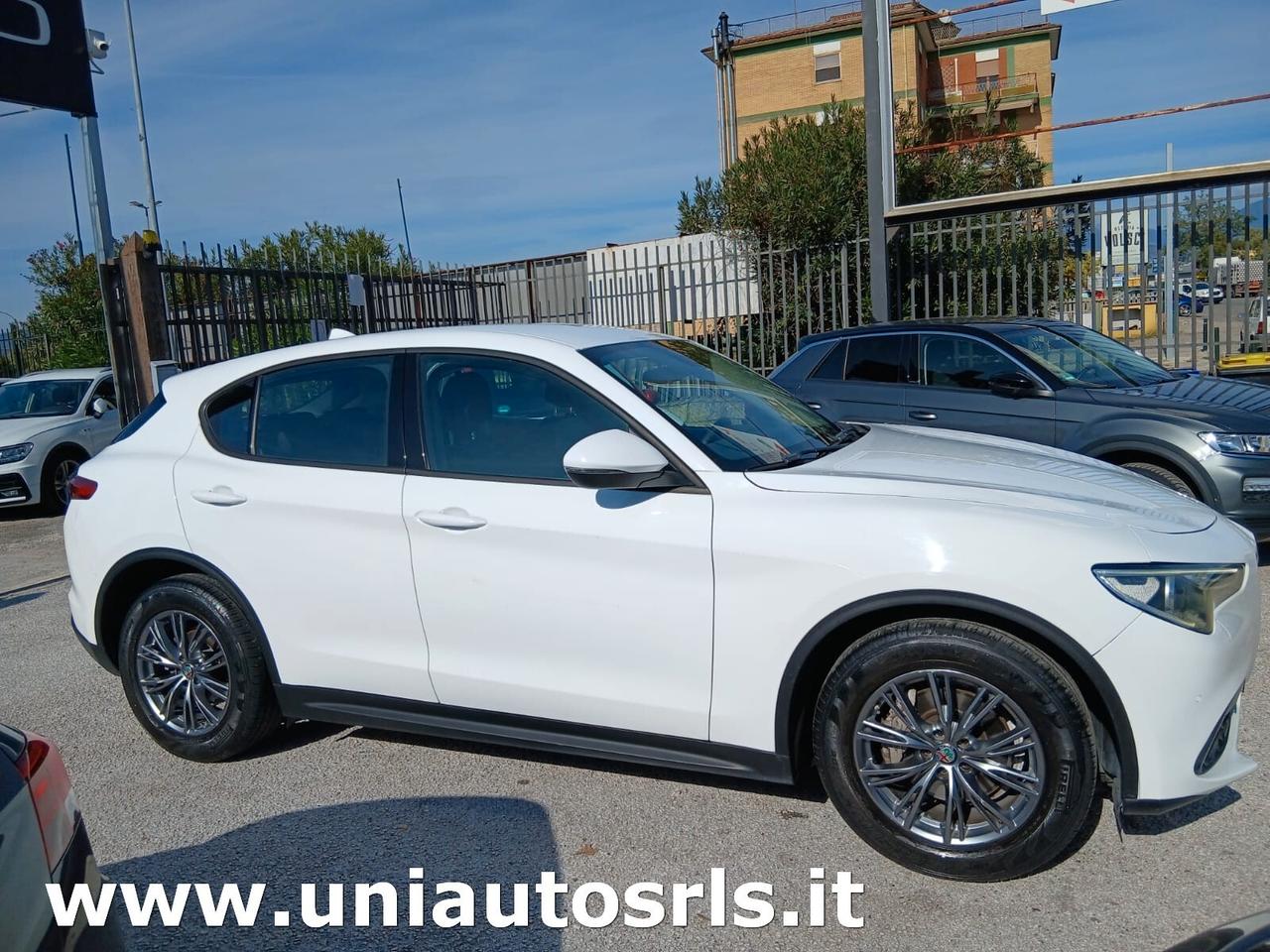 Alfa Romeo Stelvio 2.2 Turbodiesel 150 CV AT8 RWD Super
