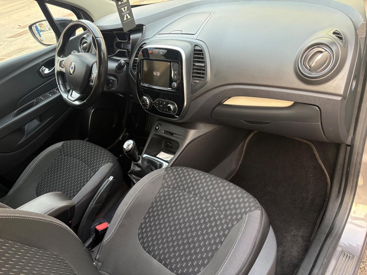 Renault Captur 1.5 dci anno 2017 km soli 108 mila