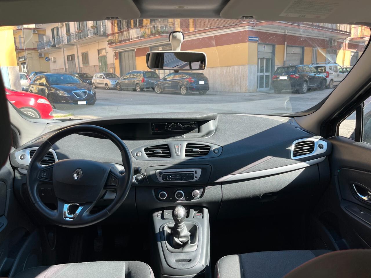 Renault Scenic Scénic XMod 1.5 dCi 110CV Attractive