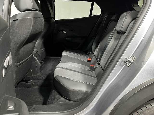 Peugeot 2008 PureTech 130 S&S EAT8 Allure Pack