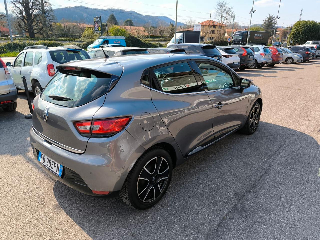 Renault Clio 1.2 75 CV 5 porte Duel *neopatentati*full optional*