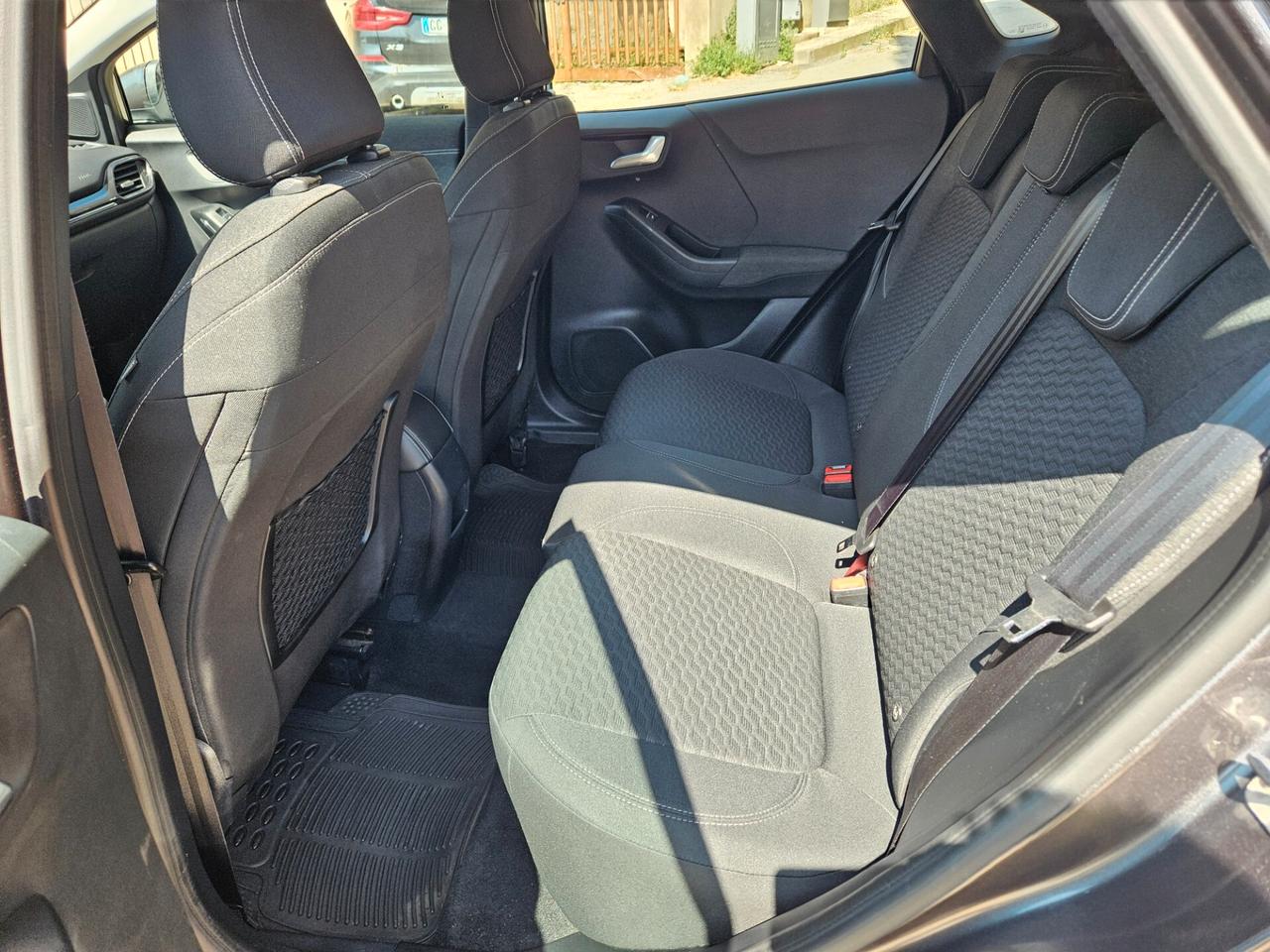 FORD PUMA 1000 HYBRID DICEMBRE 2021 KM CERTIFICATI