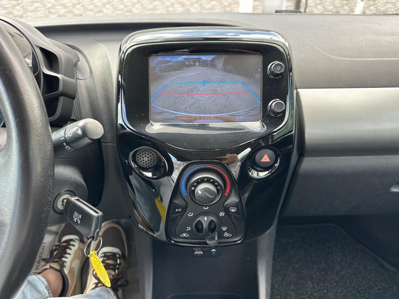 Peugeot 108 1.0 Benzina 68 Cv 5 porte Allure 2017
