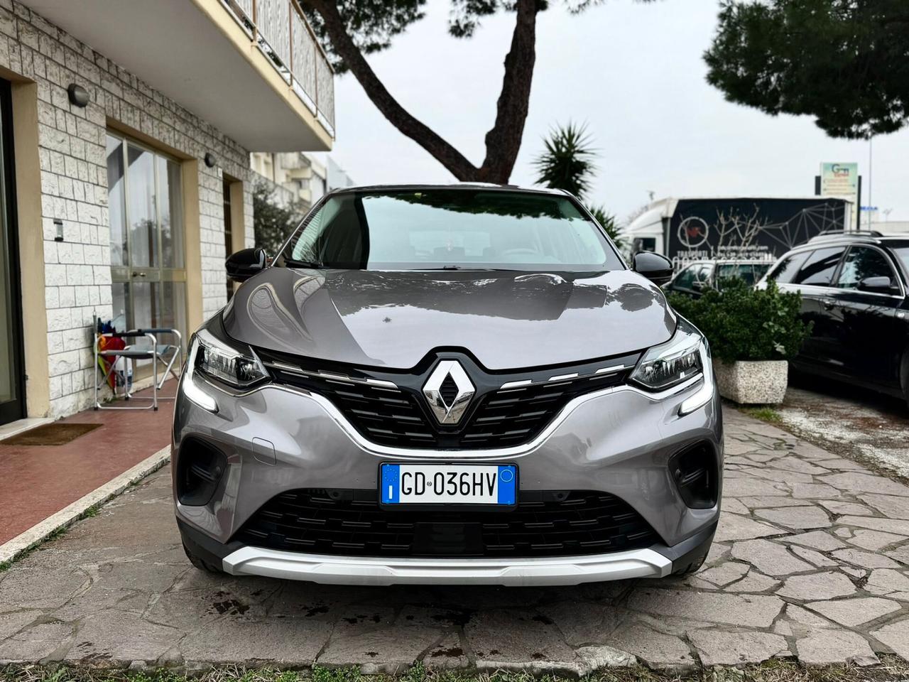 Renault Captur TCe 100 CV GPL Zen
