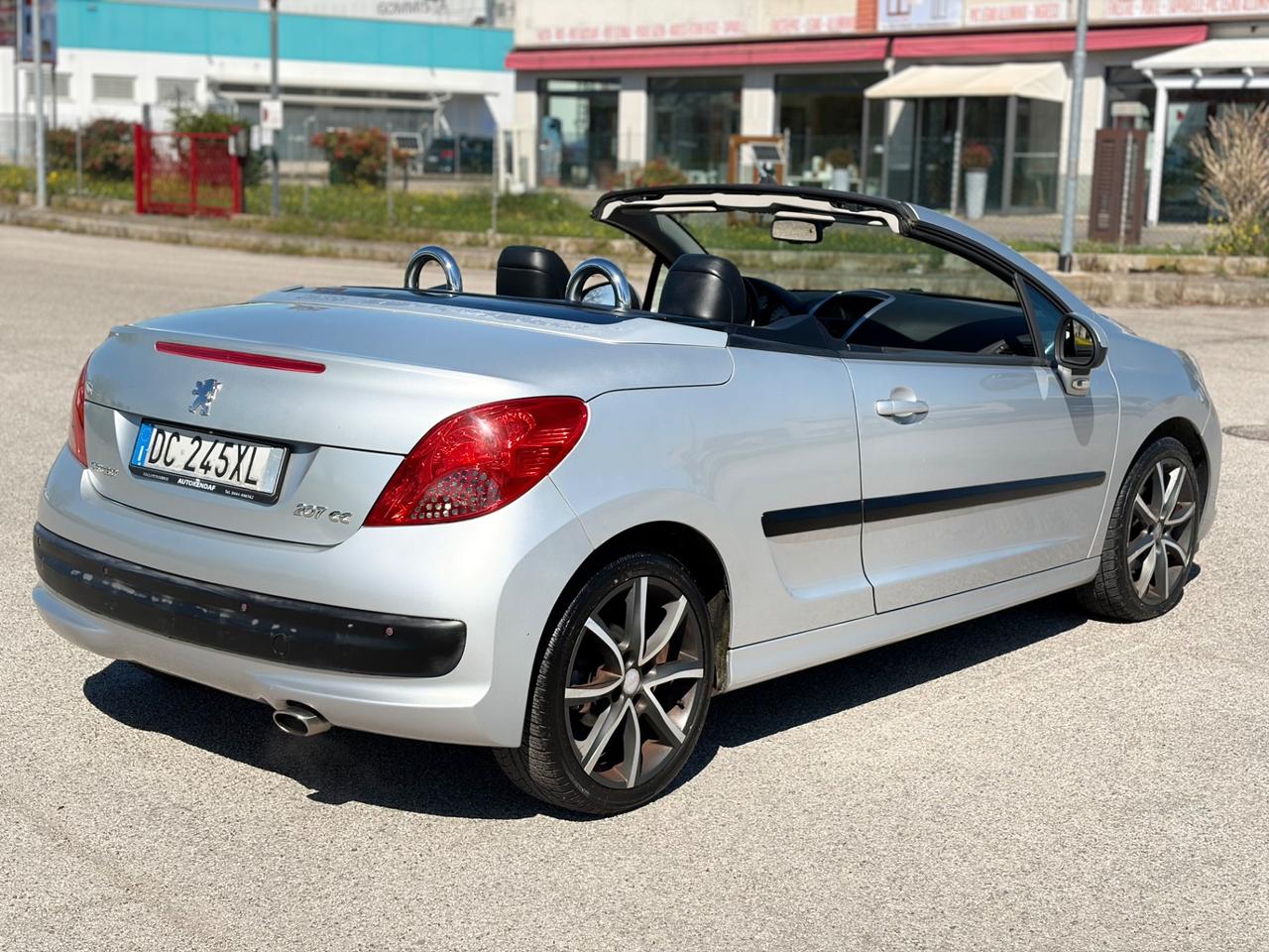 Peugeot 207 1.6 THP 150CV CC Féline cabrio
