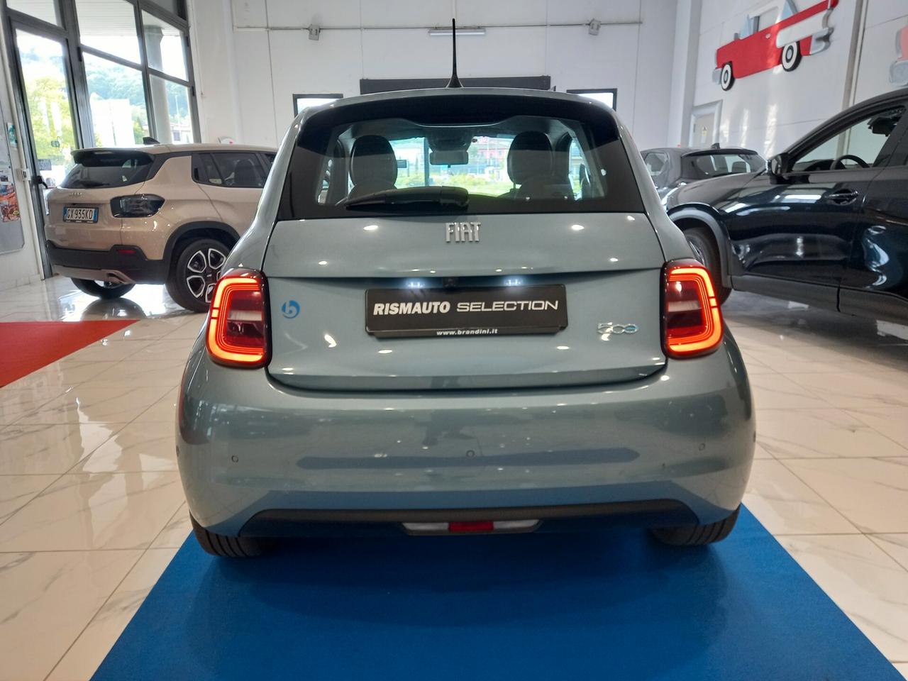 Fiat 500e 42 kWh Icon 30.000 KM