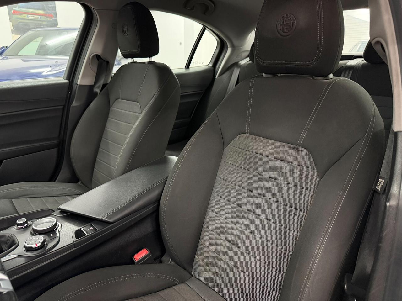 Alfa Romeo Giulia 2.2 TD 150 CV BUSINESS NAVI DISTRIBUZIONE ESEGUITA