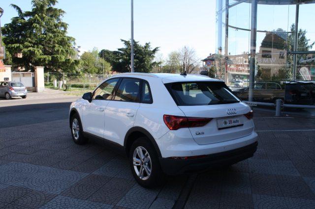 AUDI Q3 35 TDI S tronic Business