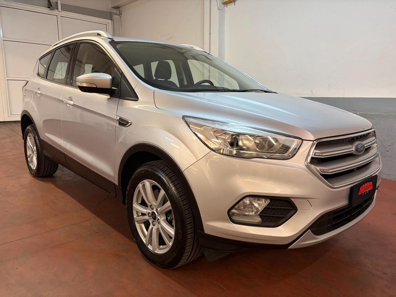 Ford Kuga 1.5 TDCI 120 CV S&S 2WD Business