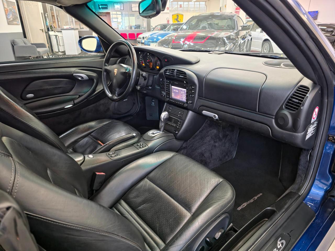Porsche 911 Carrera 4S Cabriolet