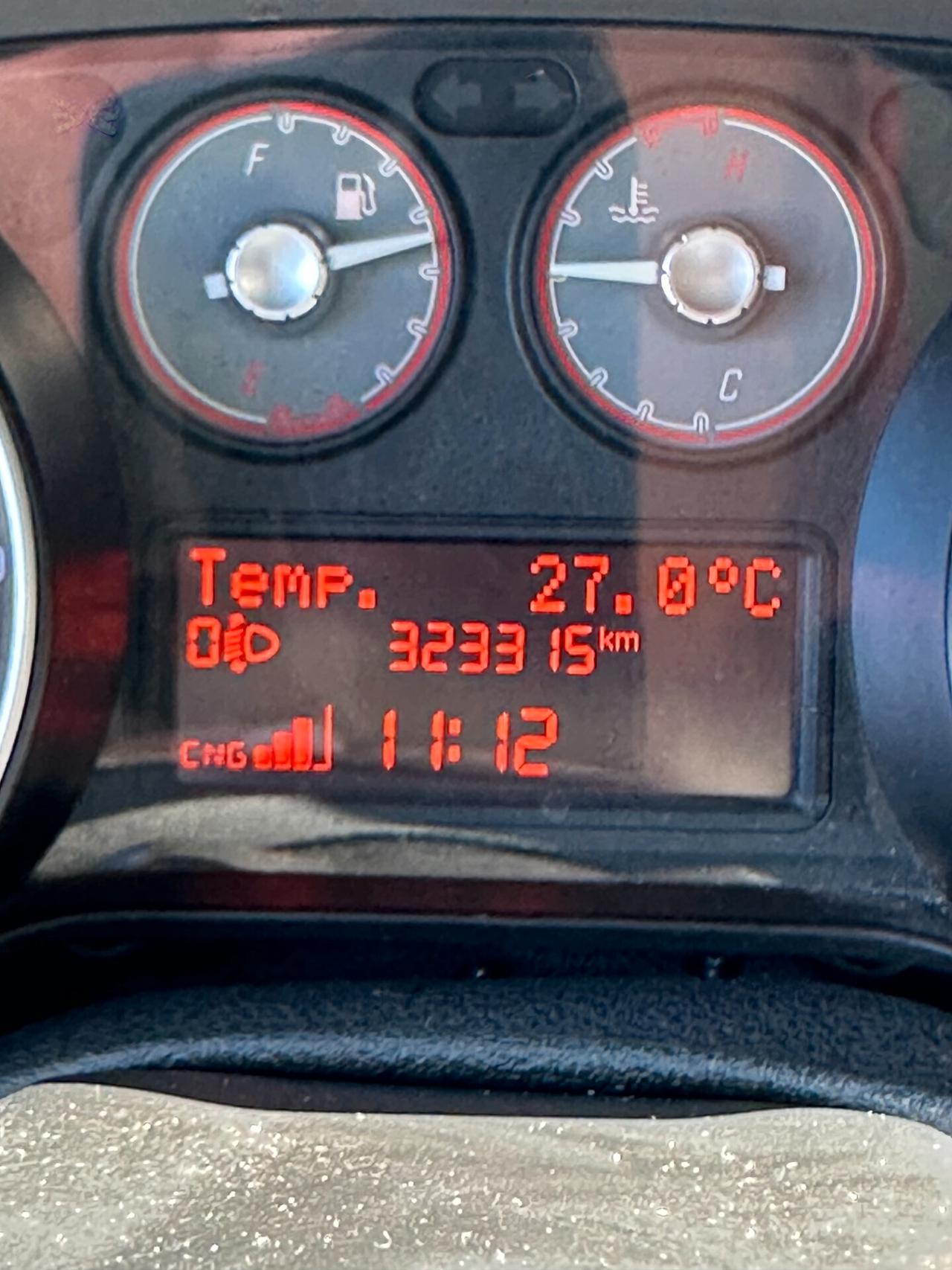 Fiat Punto 1.4 8V 3 porte Natural Power Street