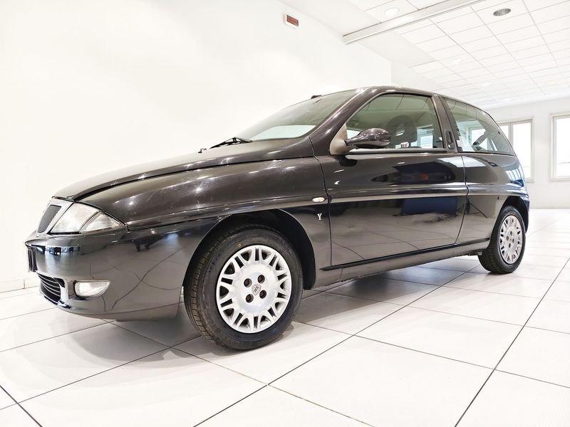 Lancia Y Y 1.2