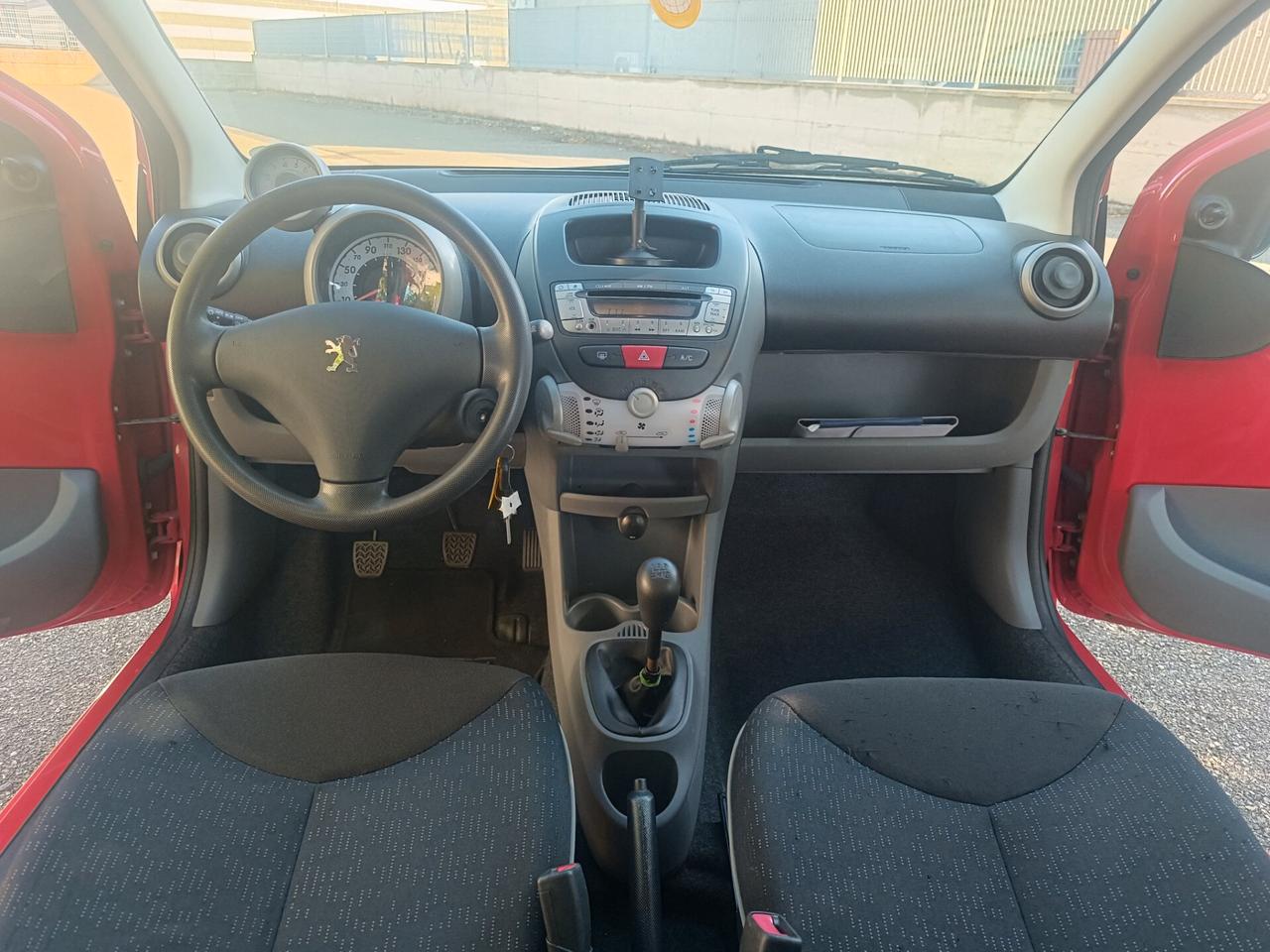Peugeot 107 1.0 5 porte del 2011 SOLO 63.000 KM