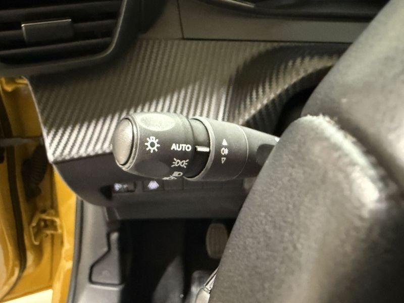Peugeot 208 208 PureTech 100 S&S 5Pt Active