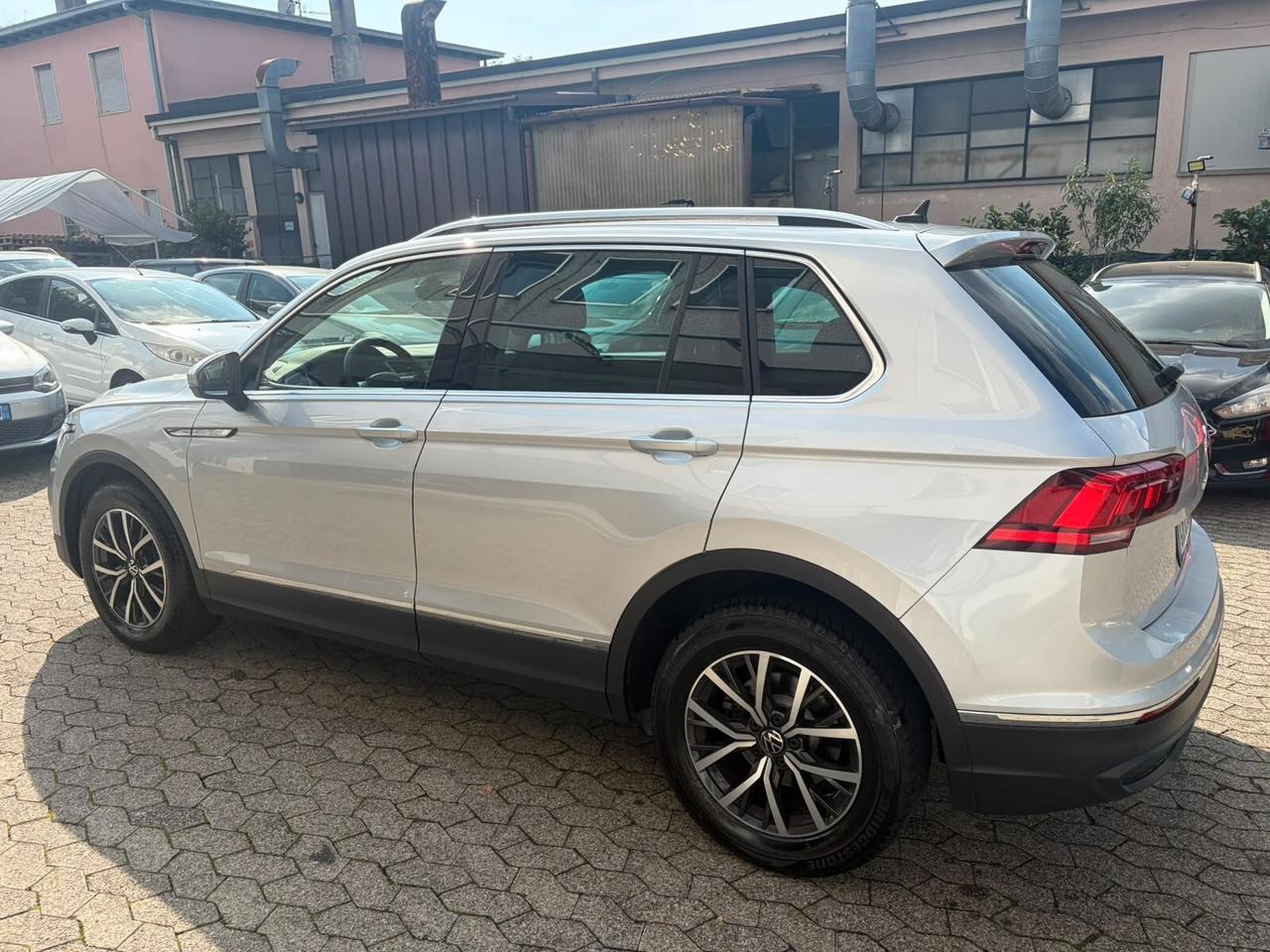 Volkswagen Tiguan 2.0 TDI 150 CV SCR DSG Life*EURO6