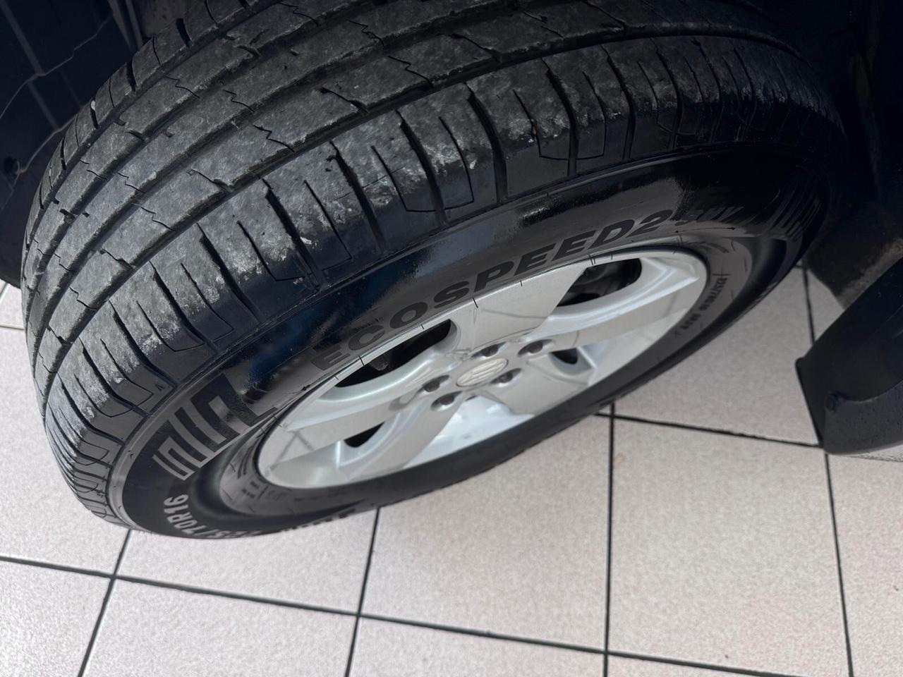 Suzuki Grand Vitara 1.9 DDiS 3 porte GANCIO TRAINO + RIDOTTE