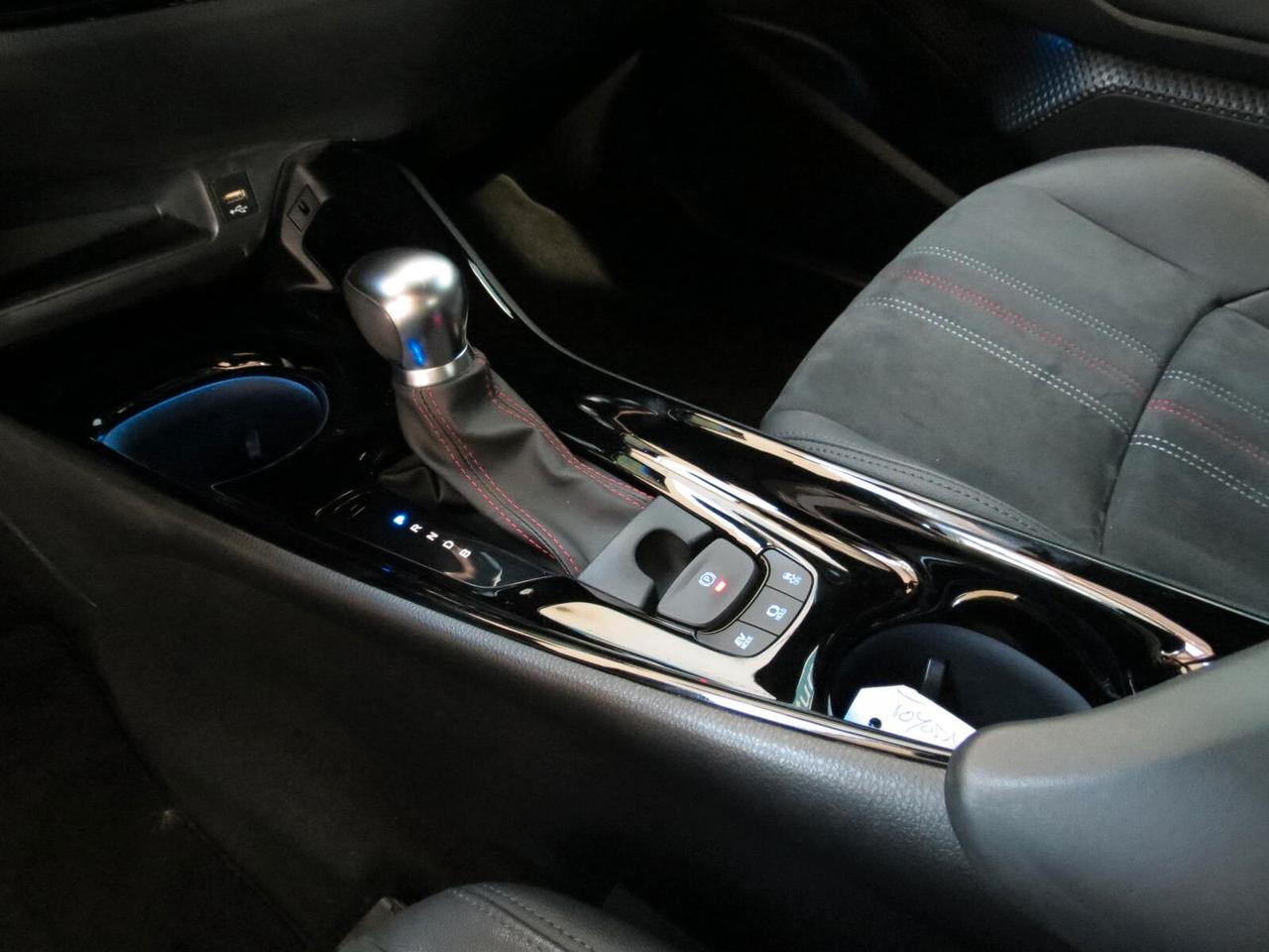 Toyota C-HR 1.8 Hybrid E-CVT GR Sport