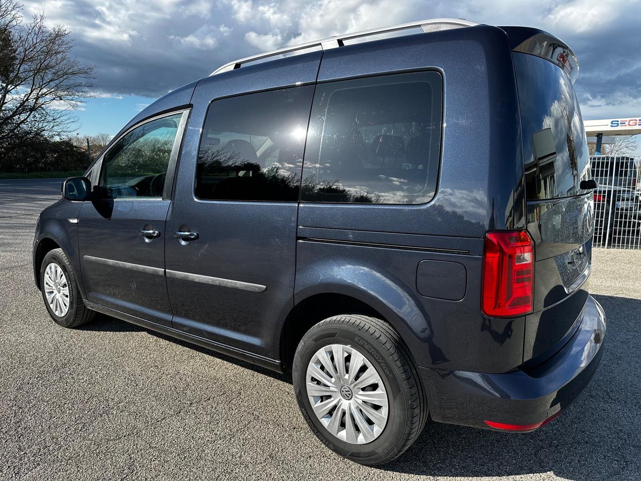 Volkswagen Caddy 1.0 TSI Trendline valuto permuta