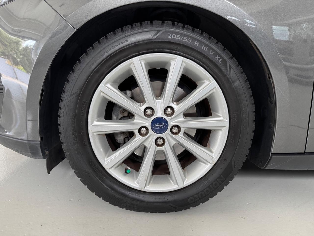 Ford Focus 1.5 TDCi 120 CV Start&Stop Powershift SW Titanium