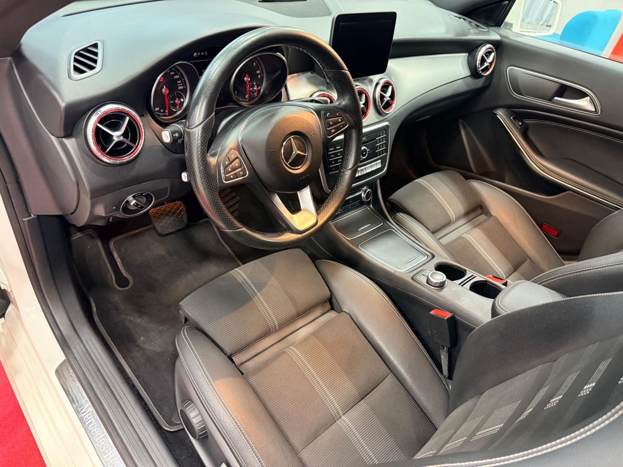 Mercedes-benz CLA 200 d S.W. 4Matic Automatic Sport