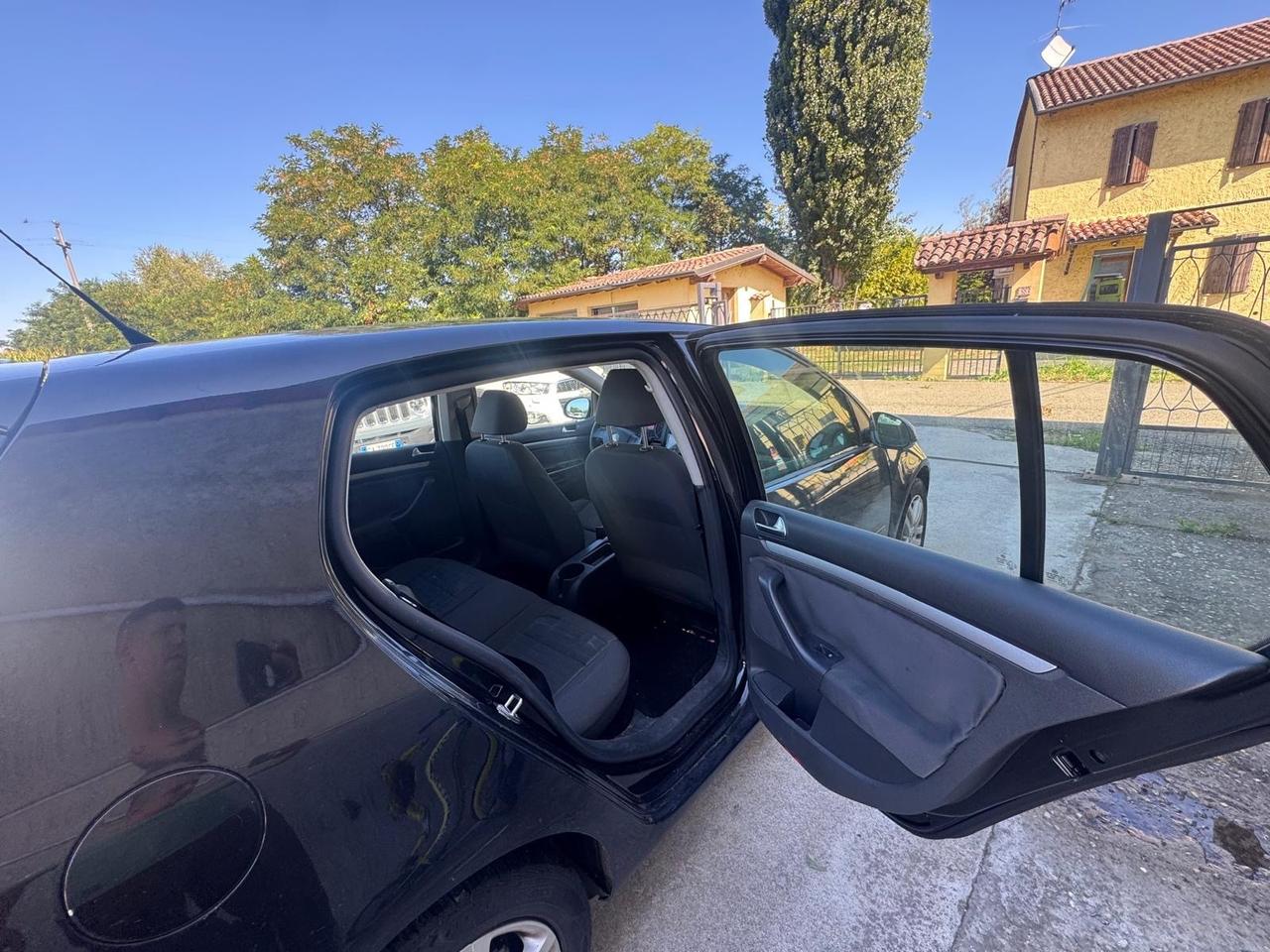 Volkswagen Golf 1.6 16V FSI 5p. Comfortline