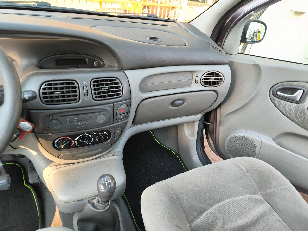 Renault Scenic Megane Evol. 1.6 16V Cat Sport Way