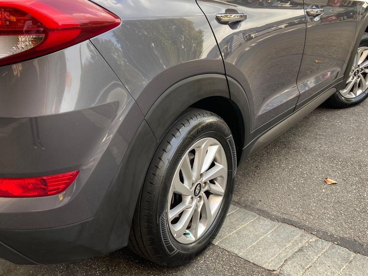 Hyundai Tucson Xpossible 1.7 CRDi #12143