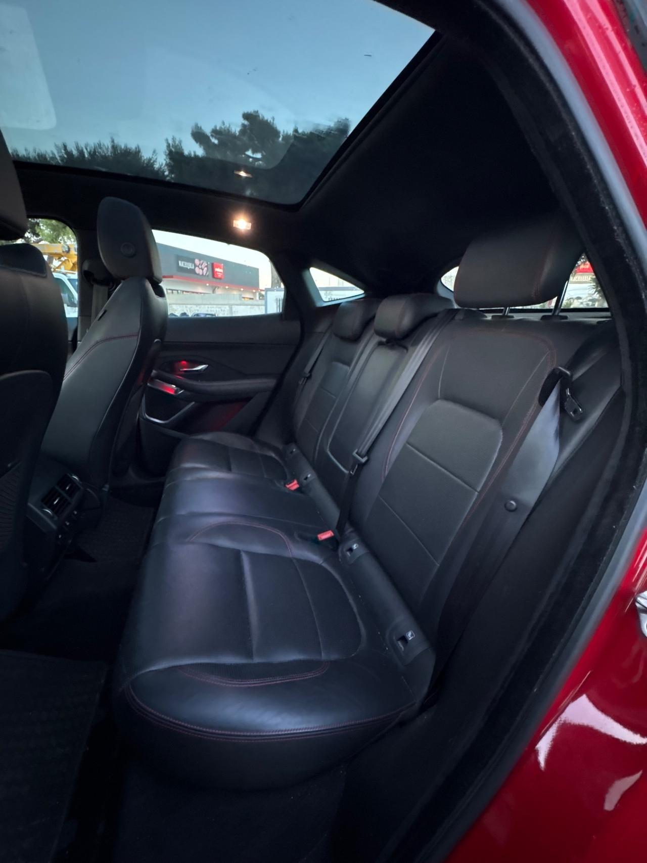 Jaguar E-Pace 2.0D 180 CV AWD aut. First Edition