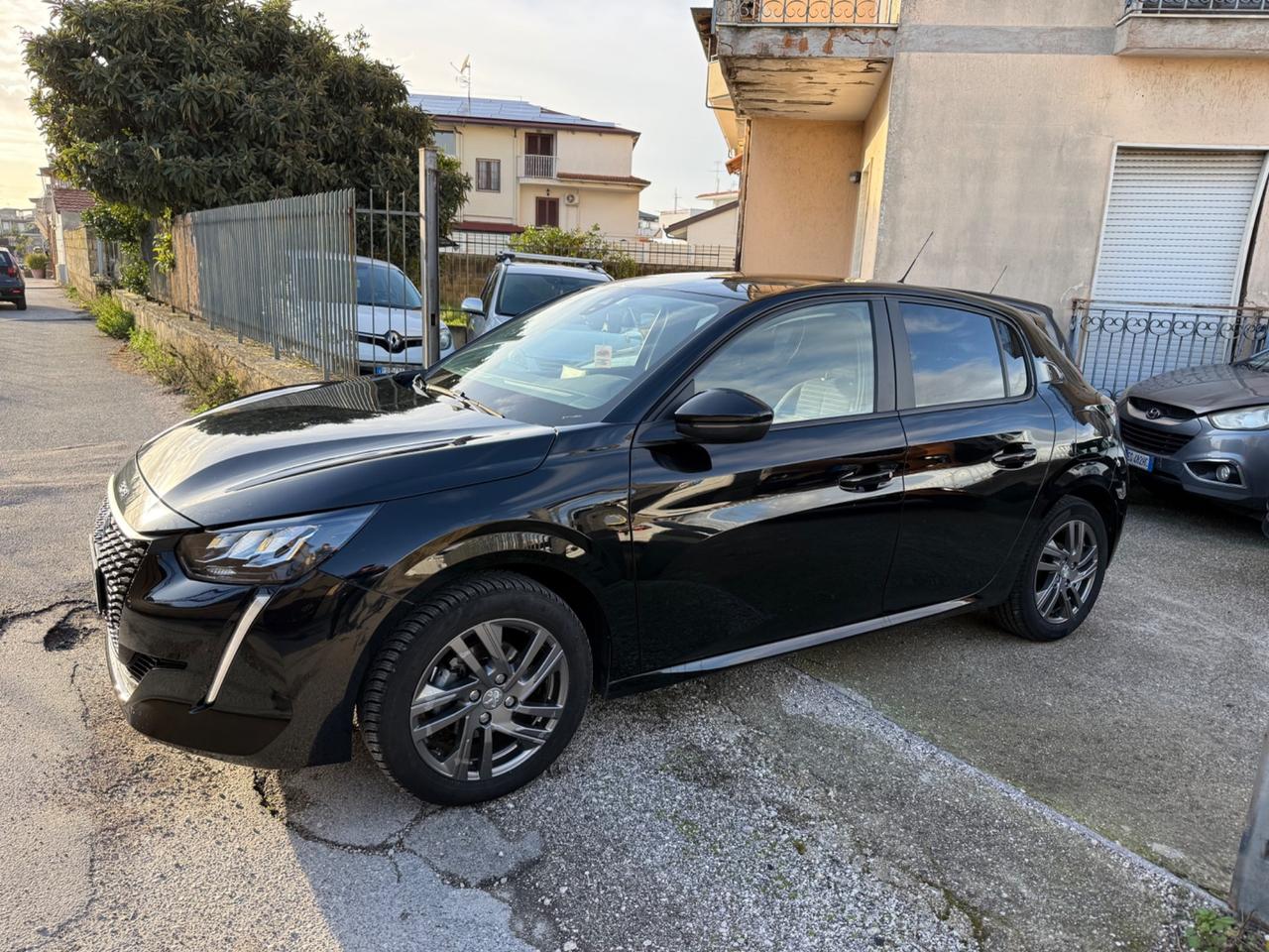 Peugeot 208 1.2 Benzina Allure Pack