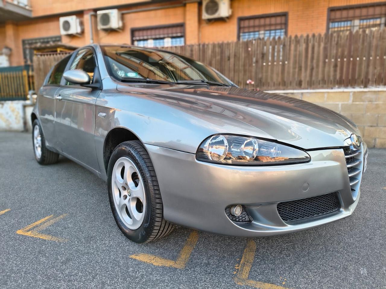Alfa Romeo 147 1.9 JTD 120cv UNICO PROPRIETARIO