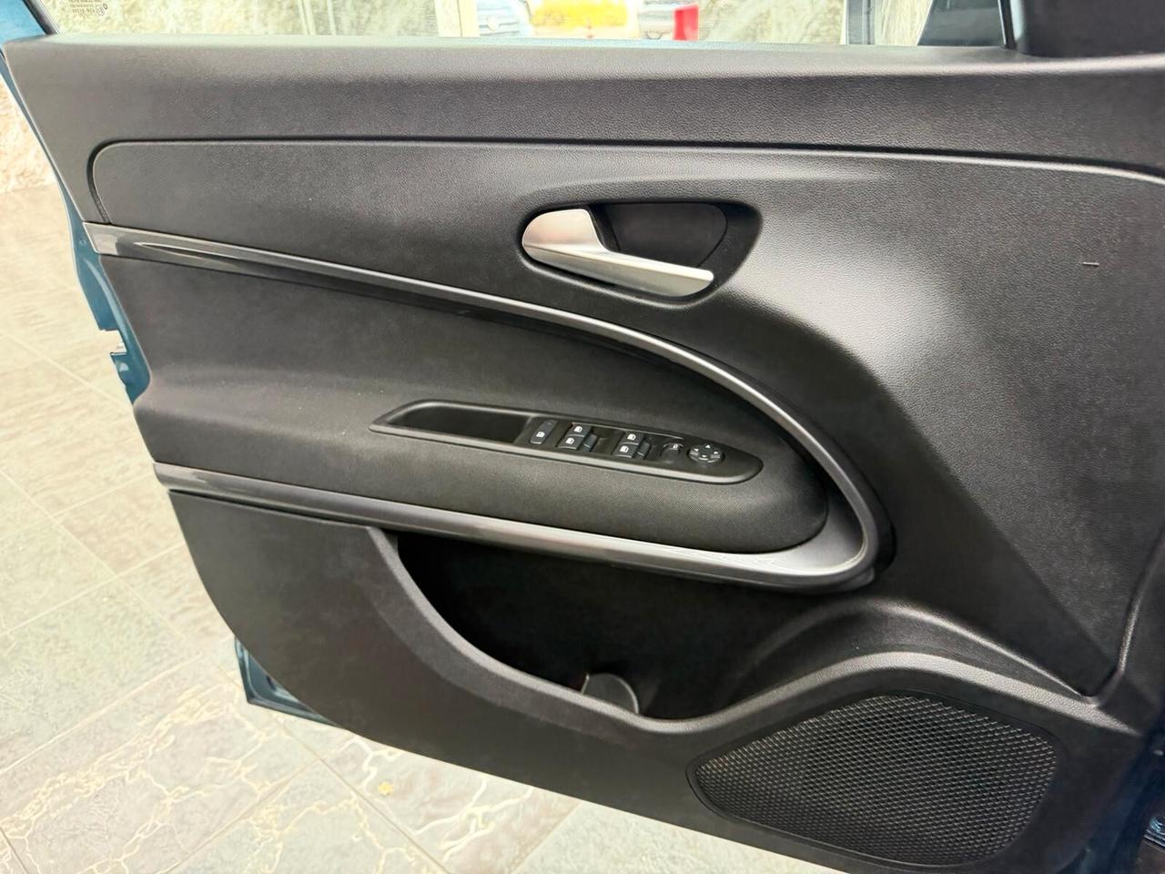Fiat 600 Hybrid 145 CV DCT MHEV La Prima