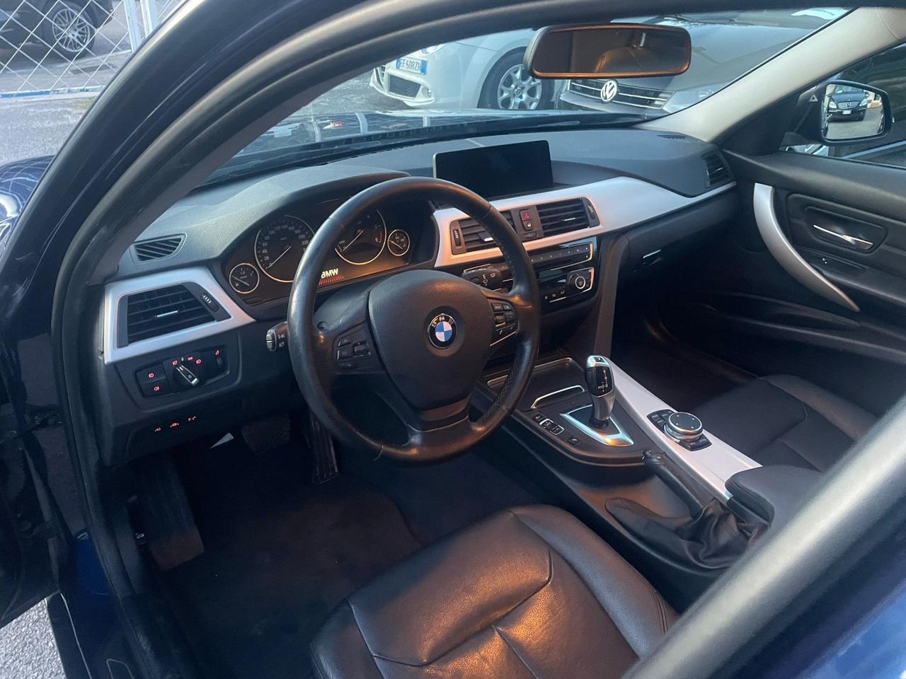 Bmw 318 318d Touring Business Advantage aut.