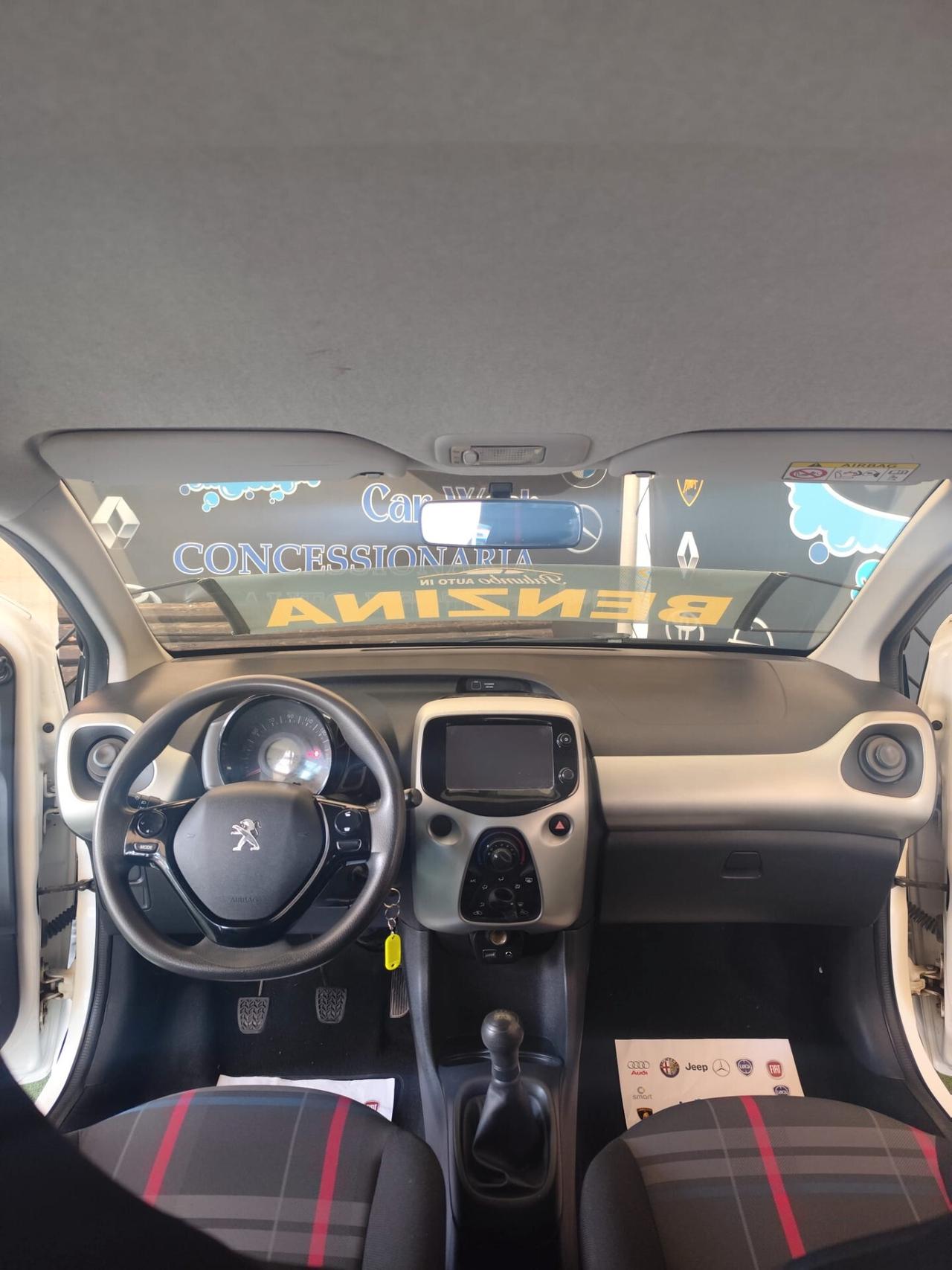 Peugeot 108 VTi 68 5 porte Allure TOP!