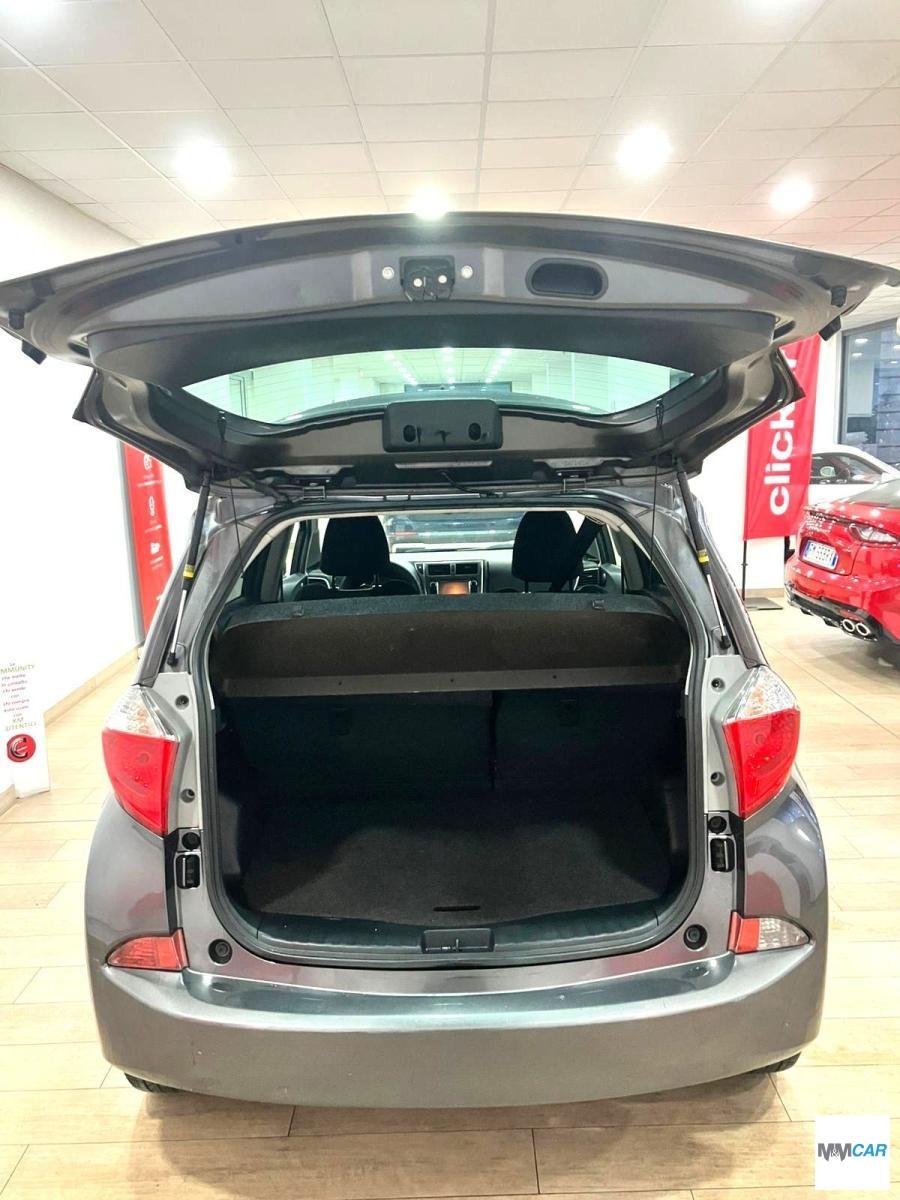 TOYOTA - Verso - 1.4D MT Active