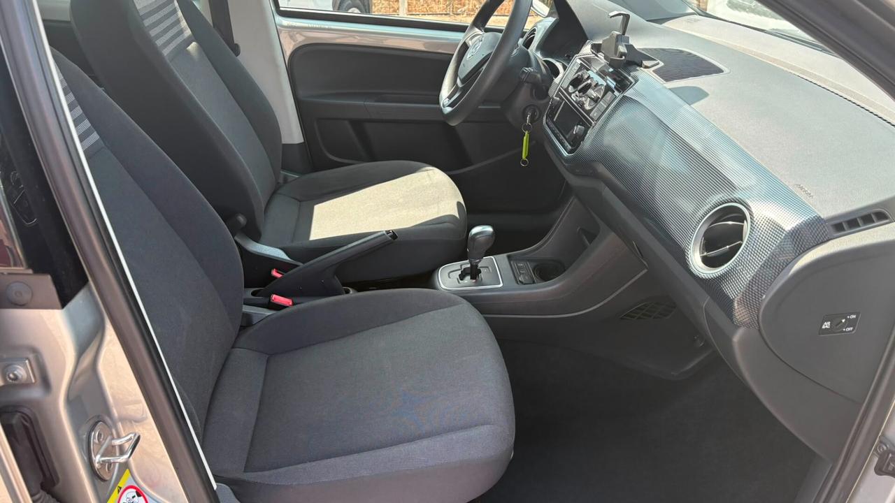 Volkswagen up! 1.0 5p. move BlueMotion Technology ASG