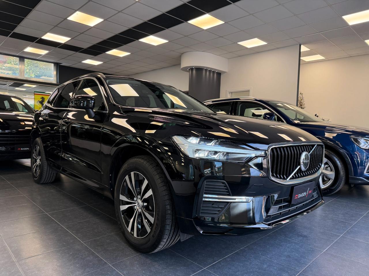 Volvo XC 60 XC60 B4 (d) automatico Essential