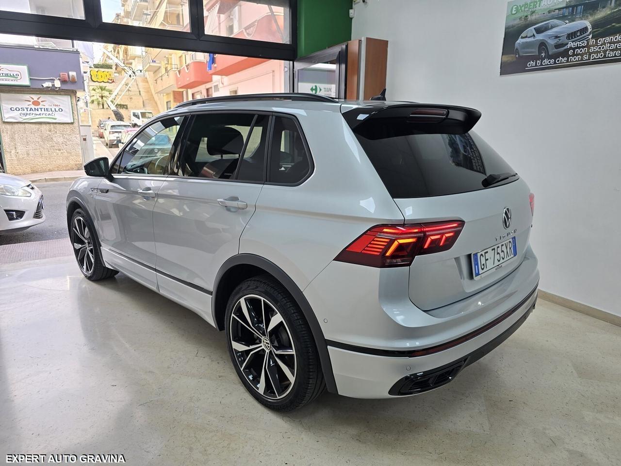 VOLKSWAGEN TIGUAN R-LINE 200CV *TETTO*