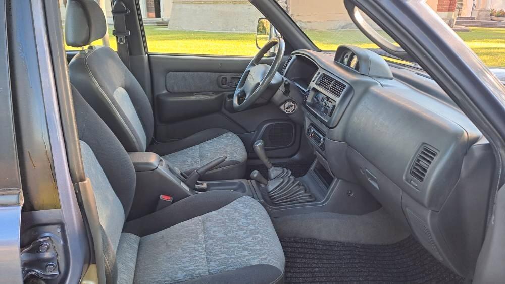 Mitsubishi L200 2.5 TDI 4WD Doppia cabina