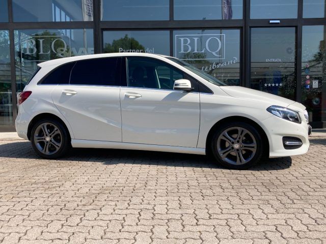 MERCEDES-BENZ A 180 CDI Sport