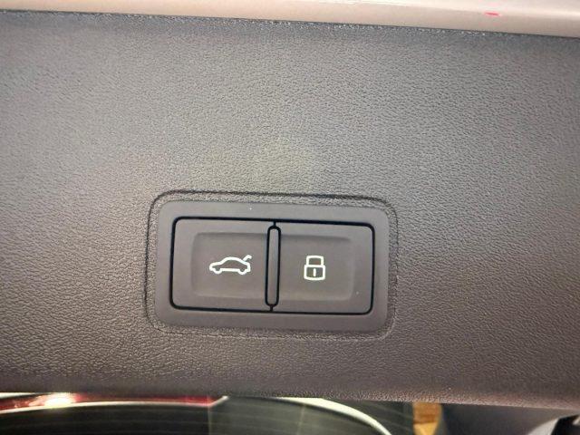 AUDI Q3 TDI S tronic S Line edition KM0 - NAVI - TECH PLUS