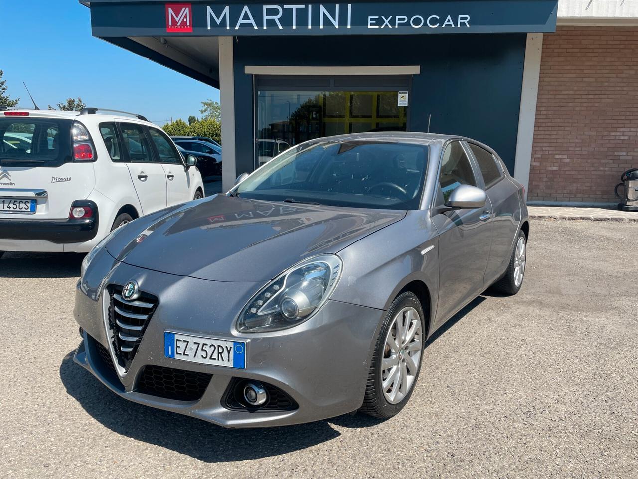 Alfa Romeo Giulietta 1.6 JTDm-2 105 CV Distinctive DISTRIBUZIONE NUOVA