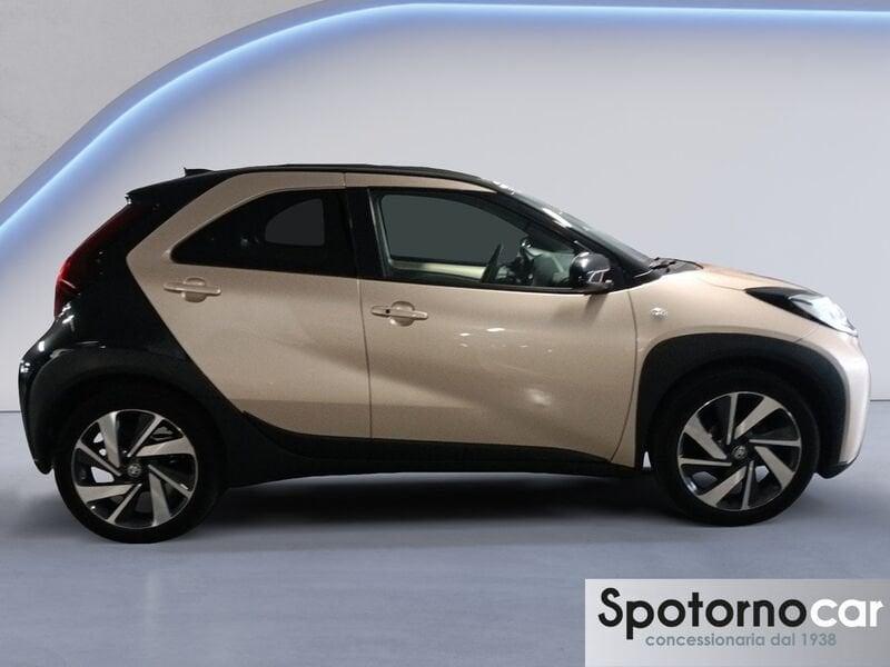 Toyota Aygo X 1.0B (72 CV) Lounge S-CVT