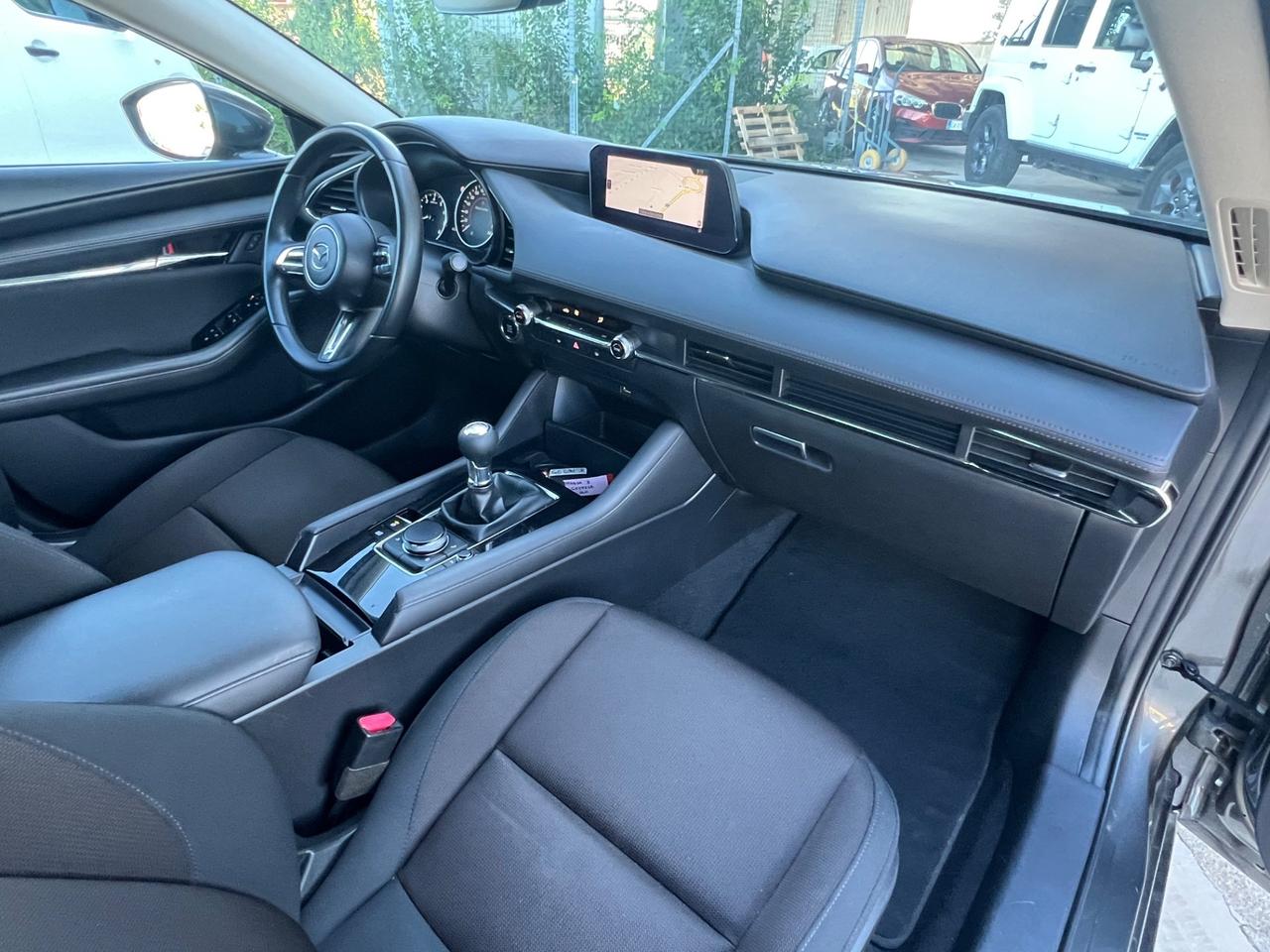 Mazda 3 2.0 m-hybrid sedan Executive FINANZIABILE