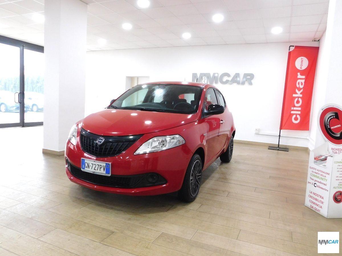 LANCIA - Ypsilon - 1.0 FireFly 5p. S&S Hybrid Silver