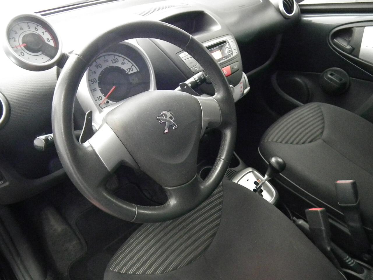 Peugeot 107 1.0 BZ 5P AUTOMATICA CON LA FRIZIONE DEL CAMBIO AUTOMATICO NUOVA !
