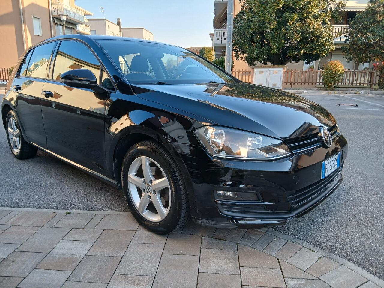 Volkswagen Golf 1.2 TSI 85 CV 5p. ok per neo patentati a € 199 mese